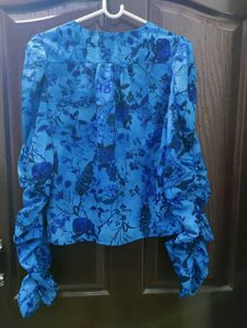 Tokyo Talkies Floral Printed Blouson Top