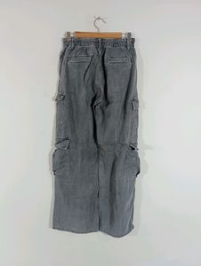 BERSHKA GREY CARGO FOR WOMEN