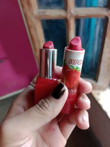 2 Red Lipstick