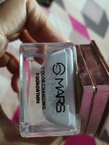 Mars Colour Changing Foundation