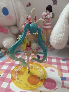 Miku Figure