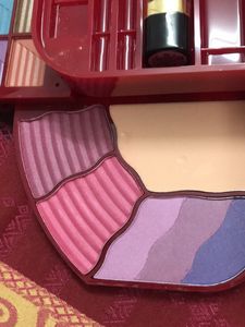 ❗️❗️Clearance Makeup Kit❗️❗️