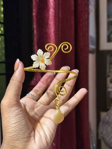 Floral &amp; Stone Arm Cuff