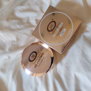 Fashion Colour Oil Control Nude Makeover 2-IN-1 Face Powder