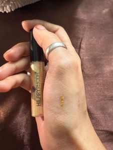 Lakme Black And Golden Eye Liner