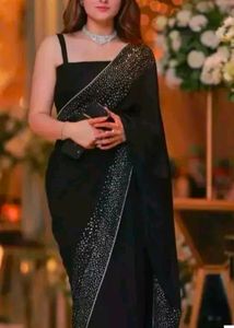 Totally New Gorgette Saree With 1 Meter Blous
