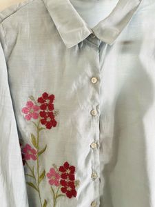 Floral Embroidered Kurta Set