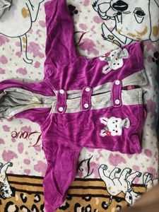 Cute Kids  unisex warm hoodie for 6-12 months