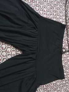 Black Ruched Mini Pant