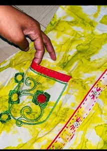 4 Women&#39;s Kurtis {OFFER} 🚨🚨JUST ₹250