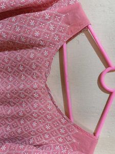 Women&#39;s Pink Colour Chickenkari Kurti🥰♥️😍