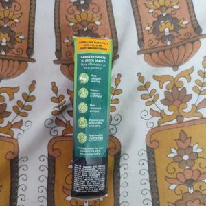 Garnier Men TURBO BRIGHT UV protection