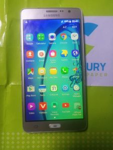 Galaxy On7 Vintage Phone
