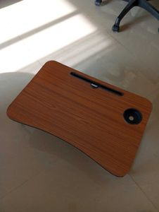 Portable laptop Desk