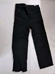 Black Wide Leg Cropped Jeans