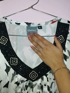 &#34;Elegant Floral Printed Tunic Dress with Beaded &#34;