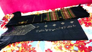 Embroidered Kurta Set