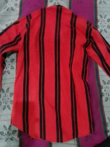 A Red Lining Shirt Size L