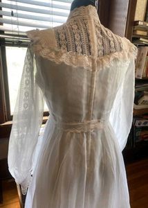Lace Vintage Wedding Dress/ Gown Fixed Price