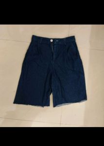 Capri-Shorts(high-waisted)