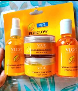 VLCC Pediglow Foot Care Kit