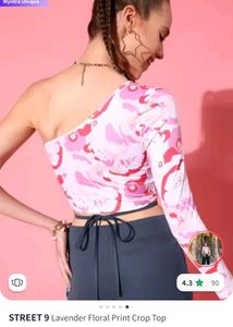 pretty one shoulder top🎀