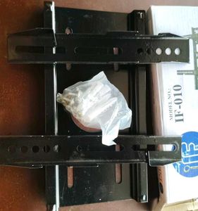 LCD/LED/PLASMA WALL BRACKET STAND