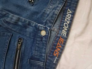 Arrizone Jeans with Zipper Pockets