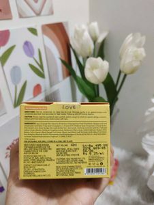 Dot &amp; Key Vitamin C+E Moisturizer 🍋