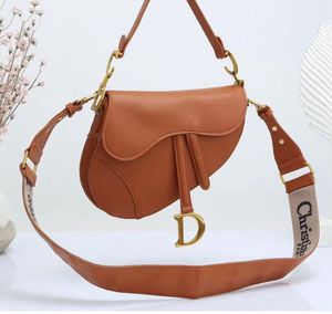 Dior saddle Bag ( Hotseller)