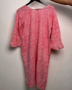 Red And White Kurti