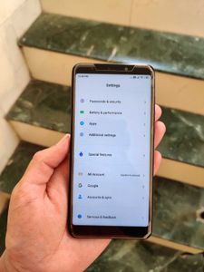 Redmi 5 with Mods