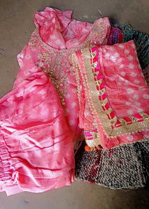 Pink Bandhani Salwar Kameez