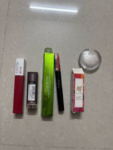Makeup Kit Combo