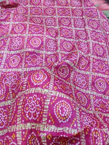 Vibrant Pink Bandhani Dupatta - 2.5m