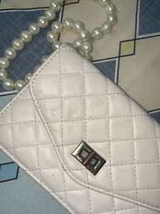 Pretty Pearl Bag