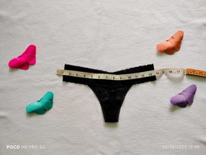 Victoria&#39;s  Secret thongs