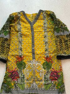 Stitched 3 Piece Pakistani Suit