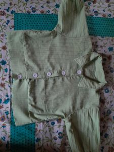 Crop Shirt