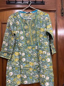 Short Kurti