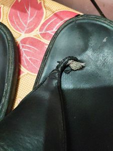 Men&#39;s Mochi Leather Sandals