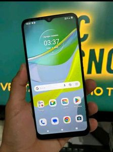 Motorola Moto E13 Cosmic Black