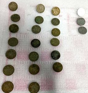 Vintage Coin Collection (25 Pieces)