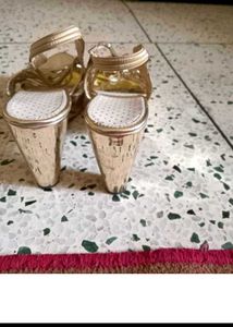 Girl Sandal 👡👡