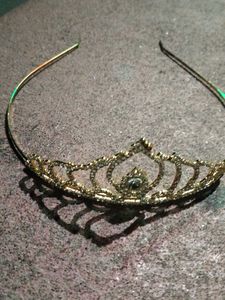 Beautiful Crown- Feel Royal