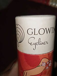 Glowing Red Color Eyeliner