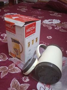 Milton hotwater /tea jug