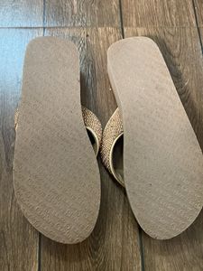 Skechers Yoga Foam Rhinestone Flip Flops