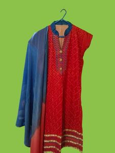 Red Kurti
