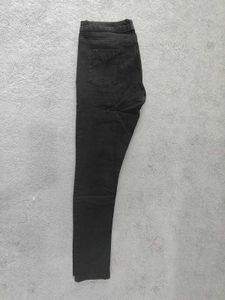 Black Skinny Jeans